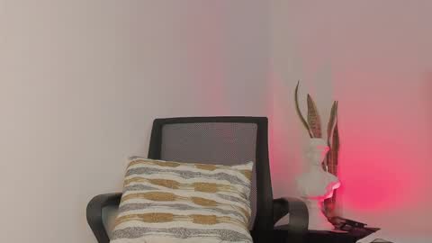 marcus_moreno online show from 10, 4, 2026