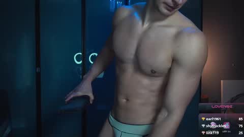 Marcus Diamond  online show from 25, 2, 2025