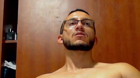 Snapshot of marcusmilarc chatting on 19, 2, 2025   online show from 19, 2, 2025