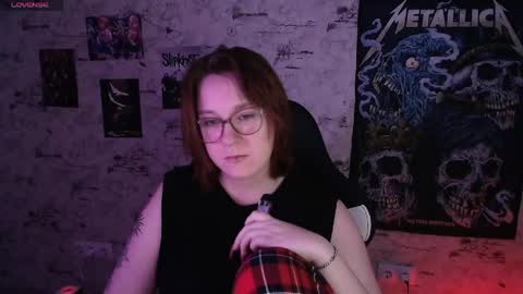 Snapshot of margaret_red chatting on 28, 4, 2026 Margaret online show from 28, 4, 2026