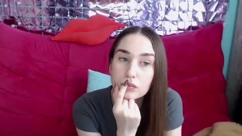 margarettii online show from 20, 2, 2025
