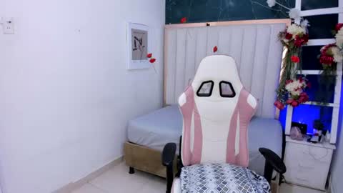Snapshot of margot_smith chatting on 23, 6, 2026 Margot online show from 23, 6, 2026