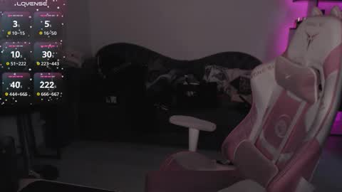 mari moore online show from 17, 11, 2025