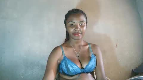 Snapshot of mariah586 chatting on 2, 2, 2026 Maria online show from 2, 2, 2026