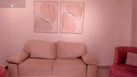 MARIA HERRERA  online show from 28, 11, 2025