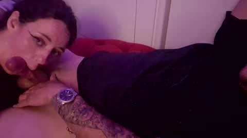 Snapshot of mariahjsav95 chatting on 4, 10, 2025 MariahJade95 online show from 4, 10, 2025