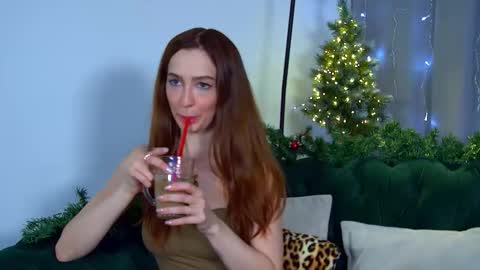 MariaMenson online show from 18, 12, 2025