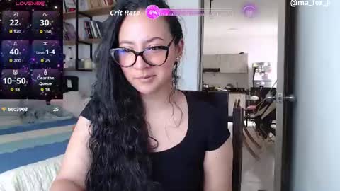 Snapshot of mariamualata chatting on 25, 6, 2026 mariamualata online show from 25, 6, 2026
