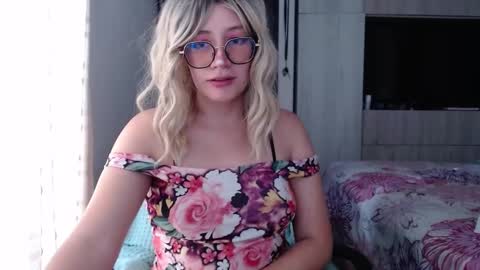 Mariana online show from 26, 9, 2025