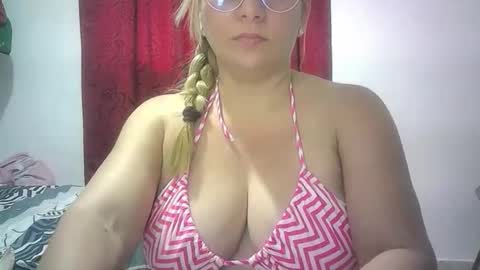 Snapshot of mariana995649 chatting on 6, 6, 2026 mariana995649 online show from 6, 6, 2026