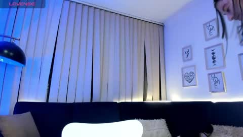 Snapshot of mariana__thompson chatting on 30, 4, 2026 mariana__thompson online show from 30, 4, 2026