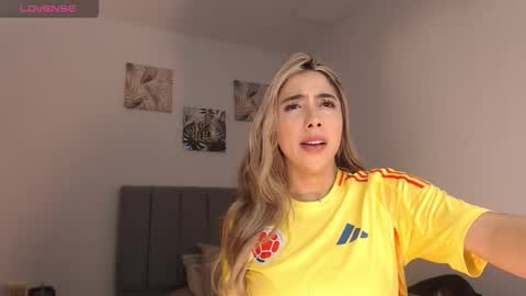 Mariana online show from 27, 3, 2026