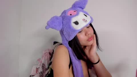 Snapshot of mariana_laurent1 chatting on 22, 2, 2025 Mariana online show from 22, 2, 2025