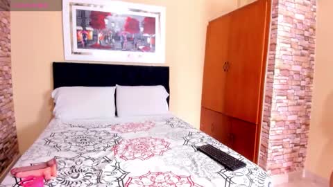 Snapshot of mariana_mauricio chatting on 26, 2, 2026 mariana mauricio online show from 26, 2, 2026