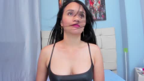 Mariana online show from 24, 1, 2025