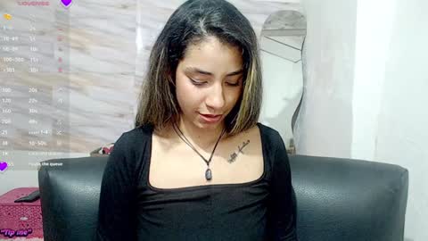 Snapshot of mariana_turner chatting on 8, 2, 2025 Mariana turner online show from 8, 2, 2025