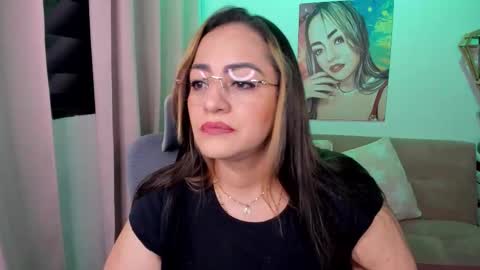 Snapshot of marianalopez81 chatting on 23, 3, 2026 Mariana Lopez online show from 23, 3, 2026