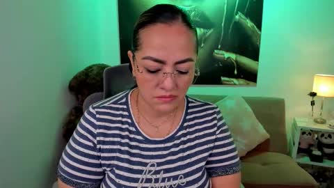 Snapshot of marianalopez81 chatting on 25, 3, 2026 Mariana Lopez online show from 25, 3, 2026