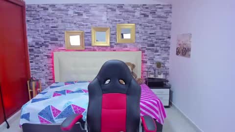Snapshot of marianaxxx__ chatting on 3, 12, 2024 Mariana online show from 3, 12, 2024