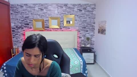 Snapshot of marianaxxx__ chatting on 11, 1, 2025 Mariana online show from 11, 1, 2025