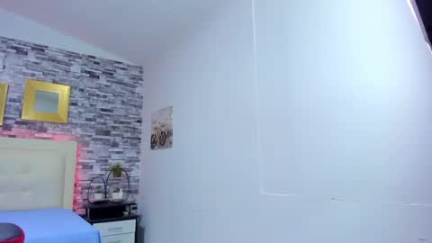 Snapshot of marianaxxx__ chatting on 21, 1, 2025 Mariana online show from 21, 1, 2025