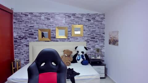 Snapshot of marianaxxx__ chatting on 27, 1, 2025 Mariana online show from 27, 1, 2025
