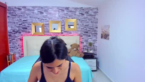Snapshot of marianaxxx__ chatting on 14, 2, 2025 Mariana online show from 14, 2, 2025