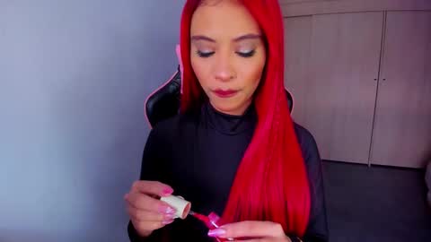 M A R I A N E online show from 12, 11, 2025