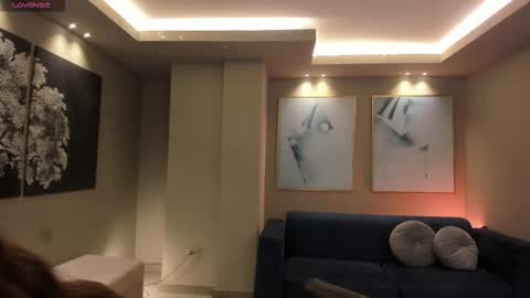 Marianne  online show from 12, 2, 2026