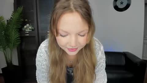 Snapshot of mariarobinsone chatting on 26, 9, 2025 mariarobinsone online show from 26, 9, 2025