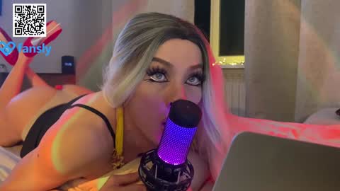 Snapshot of maridekoks chatting on 27, 12, 2024 Mari online show from 27, 12, 2024