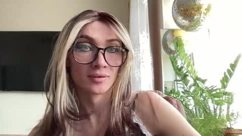 Mari online show from 19, 3, 2026