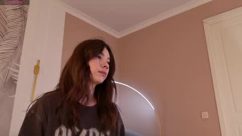 Snapshot of marie_diaze chatting on 3, 5, 2026 Marie LEAVE YOUR WITH ME online show from 3, 5, 2026