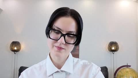 Marie Fitch online show from 31, 3, 2026