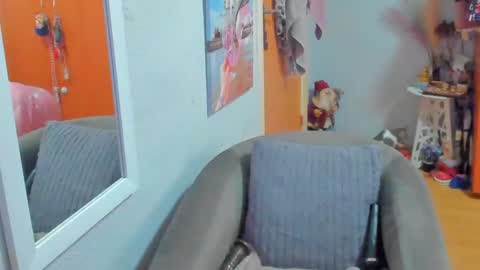 Snapshot of marie_marie03 chatting on 7, 1, 2025 Marie online show from 7, 1, 2025