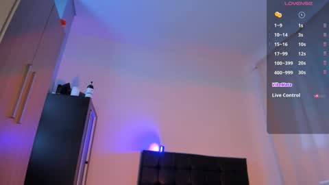 Snapshot of mariebycb chatting on 22, 12, 2025 Maria online show from 22, 12, 2025