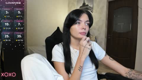 Snapshot of mariella__adams chatting on 29, 1, 2025 Maria  online show from 29, 1, 2025