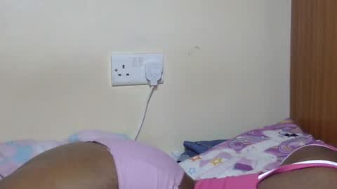 Snapshot of marielove51 chatting on 16, 7, 2026 Marie online show from 16, 7, 2026