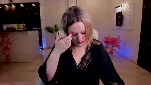 mariemlui online show from 4, 12, 2025