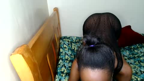 Snapshot of marigold_gift chatting on 9, 6, 2026 gold online show from 9, 6, 2026