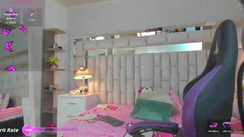 mariiahneedles online show from 21, 4, 2026