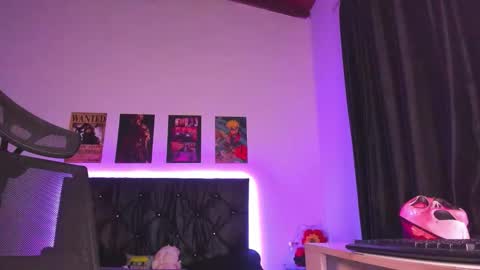 Snapshot of mariiana_hasper chatting on 31, 10, 2025 Mariana Hasper online show from 31, 10, 2025