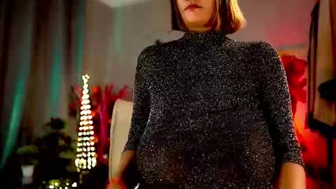 Snapshot of mariicha chatting on 25, 2, 2025 Nikita - Scroll down and read my bio please. New Pictures in Bio online show from 25, 2, 2025