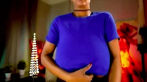 Nikita - Scroll down and read my bio please. New Pictures in Bio online show from 21, 5, 2026
