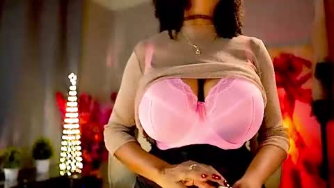 Snapshot of mariicha chatting on 19, 7, 2026 Nikita - Scroll down and read my bio please. New Pictures in Bio online show from 19, 7, 2026