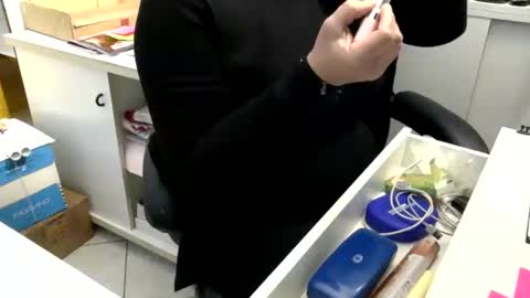 Snapshot of marikapikkola chatting on 3, 2, 2025 Mary... online show from 3, 2, 2025