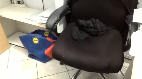 Snapshot of marikapikkola chatting on 16, 4, 2026 Mary... online show from 16, 4, 2026