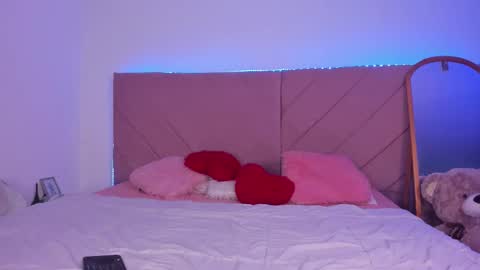 Marily Daniela online show from 28, 11, 2025