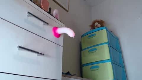 marilyn_jon3s online show from 23, 1, 2025