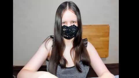 Snapshot of marilyn_mans0n chatting on 29, 10, 2025 Dita online show from 29, 10, 2025